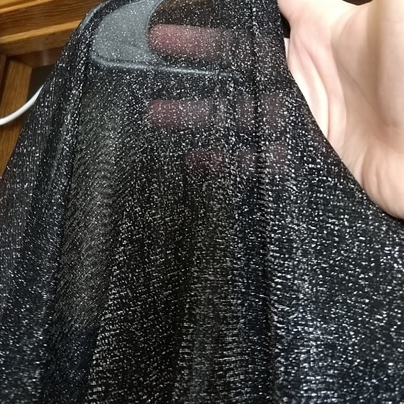 Maurices Plus 3/4 Sleeve Top FINAL - Picture 3 of 4